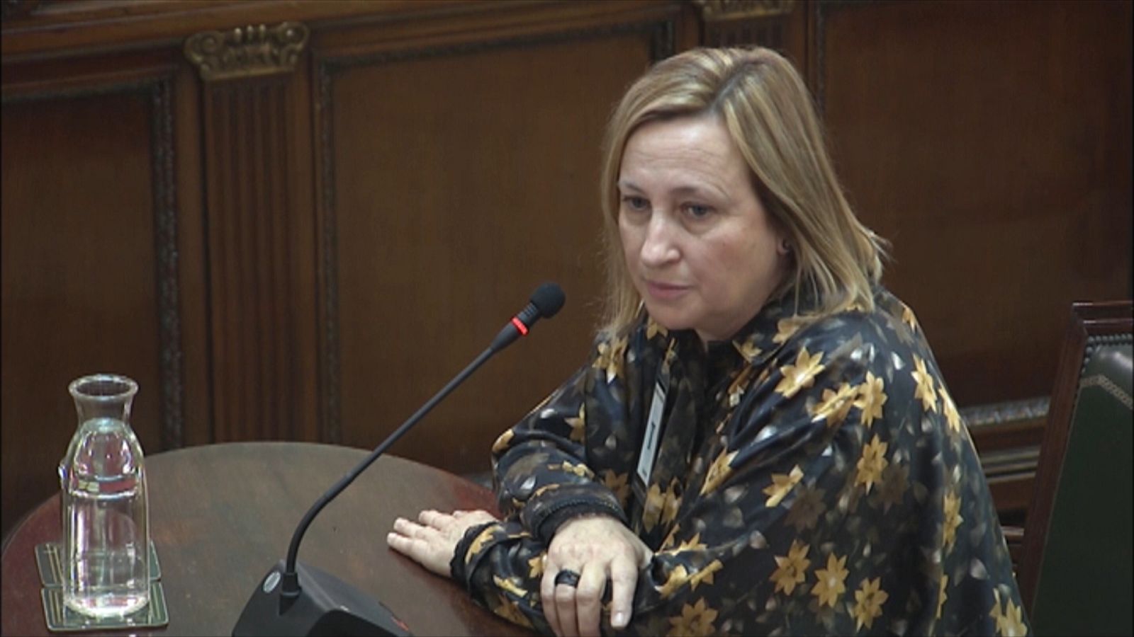 La alcaldesa de Sant Vicenç dels Horts declara que los Mossos impidieron a Junqueras votar en un primer colegio