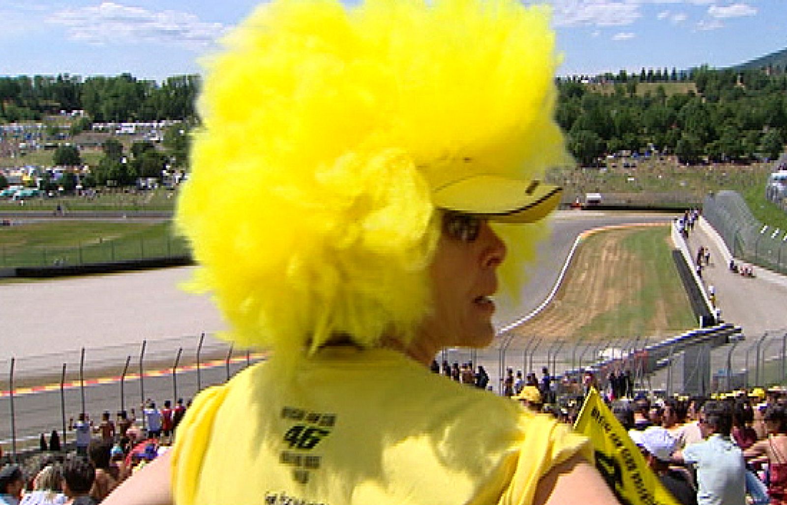 Poggio Secco, en Mugello, alberga a los fans más acérrimos de Valentino Rossi.