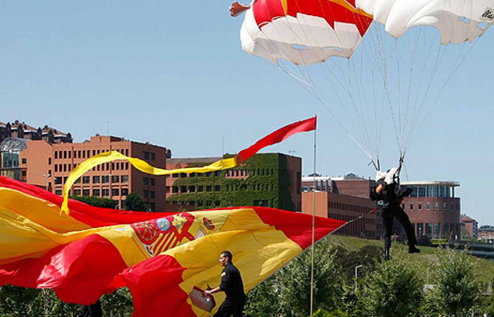 Telediario fin de semana en cuatro minutos - 31/05/09 | Ver