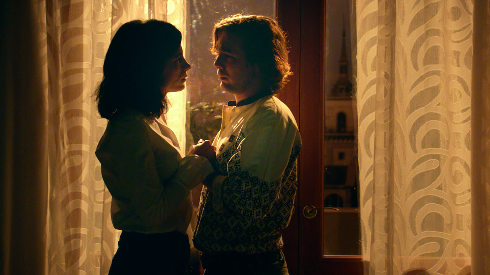 Cuéntame cómo pasó - Inés decide romper su relación con Marcos