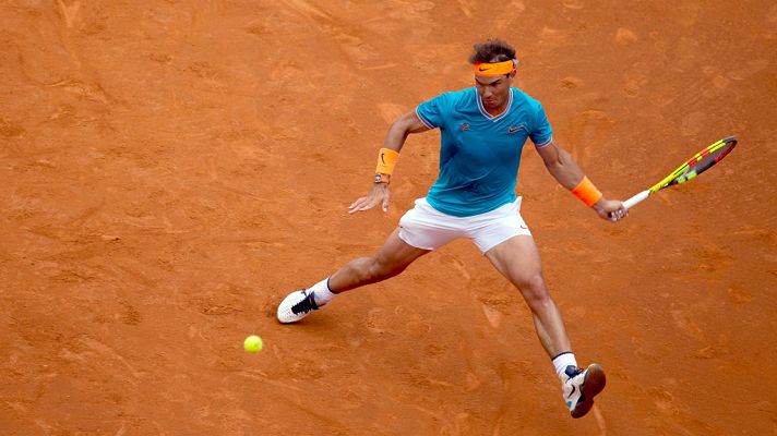 Tenis - Nadal vence a Ferrer en el último Godó del alicantino