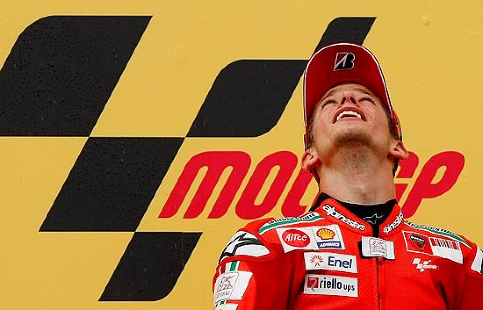 Casey Stoner ha ganado en Mugello. Lorenzo y Rossi completan el podio.