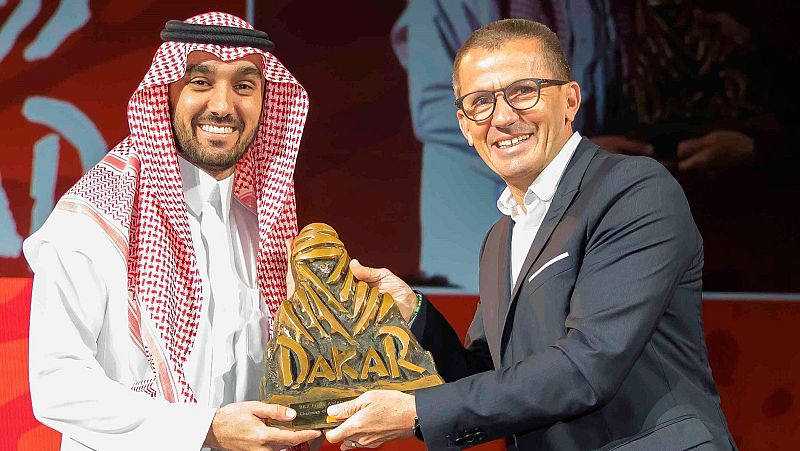 El Dakar se presenta en Arabia Saudí pendiente de Fernando Alonso | Ver