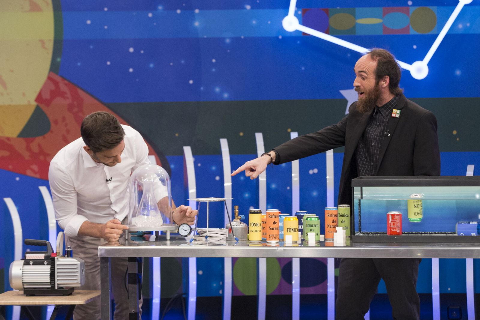 Física con Javier Santaolalla -  Laboratorio en la cocina