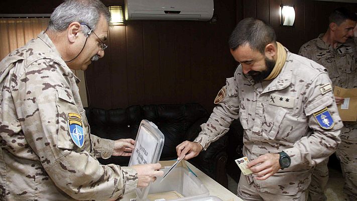 Telediario 1 - Votan los 2500 militares españoles que participan en misiones en el exterior