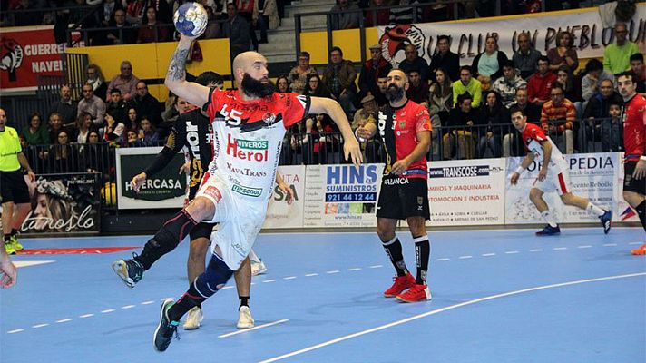 Telediario 1 - Nava, un pueblo de 3.000 habitantes, a un punto de subir a la Liga ASOBAL