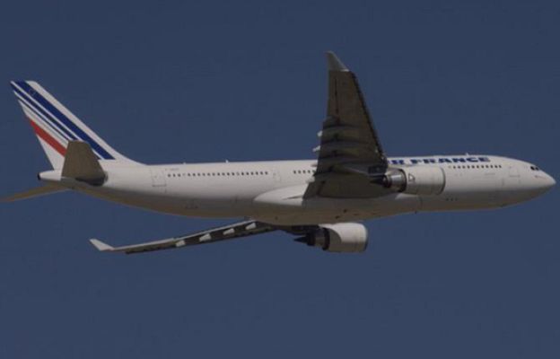  - Buscan el avión de Air France