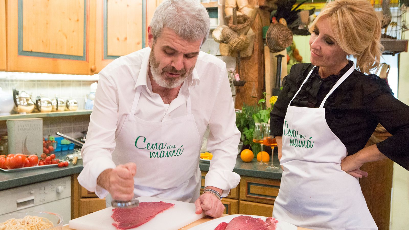 Lorenzo Caprile nos abre su corazón y nos habla sobre el amor | Ver