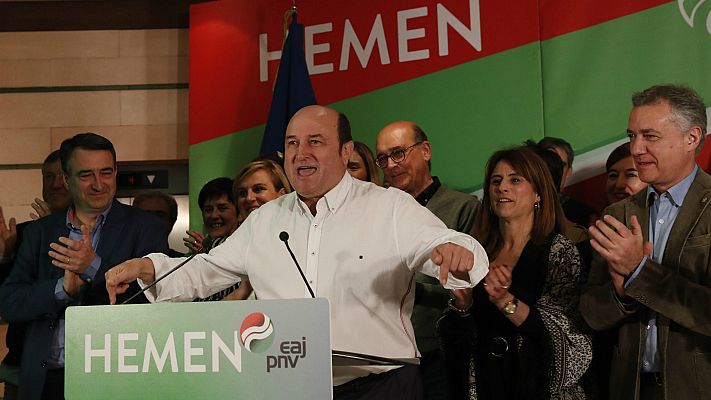Telediario 1 - PNV y el resto de partidos minoritarios pueden resultar claves en la formación de un gobierno