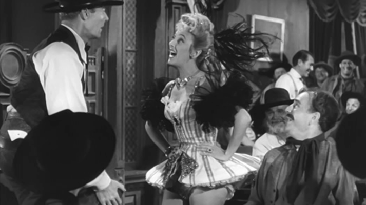 Cine internacional - La calle de los conflictos