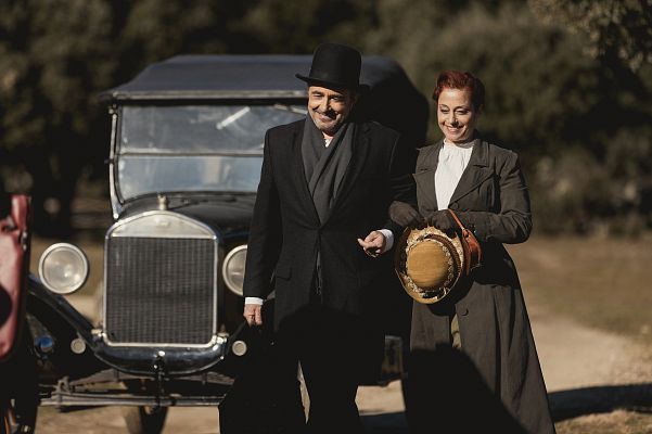 Acacias 38 - Don Ramón y Carmen formalizan su relación