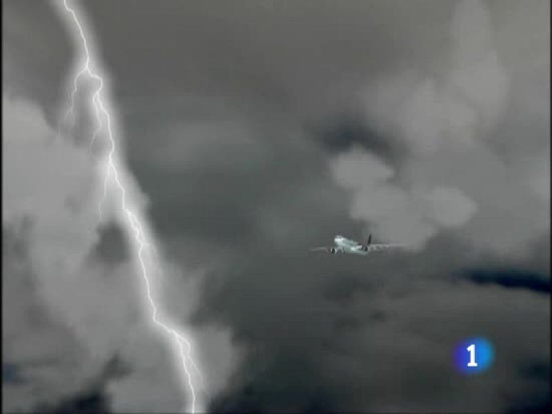 La principal hipótesis es que el accidente del avión de Air France lo haya provocado una fuerte tormenta | Ver