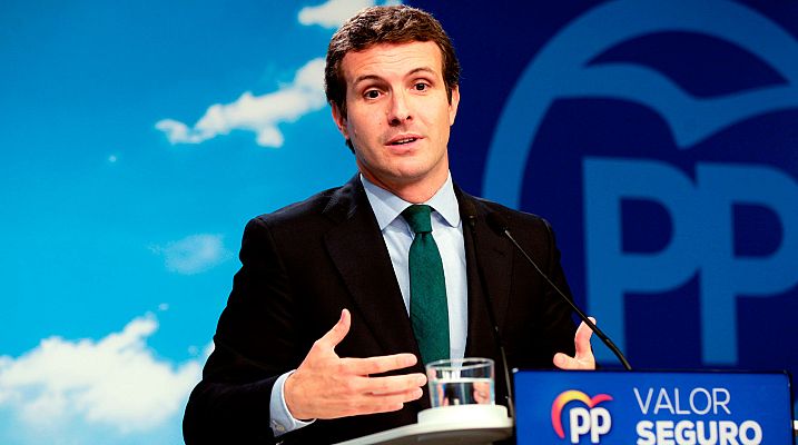 Telediario 1 - Casado coloca a Vox en la extrema derecha mientras los barones piden recuperar el centro