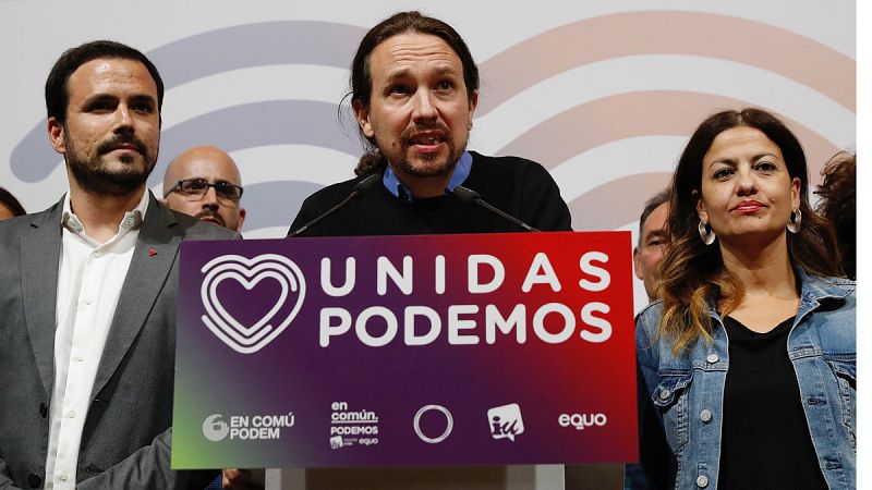 Iglesias: "Esperamos que el PSOE no est negociando una investidura con la derecha"