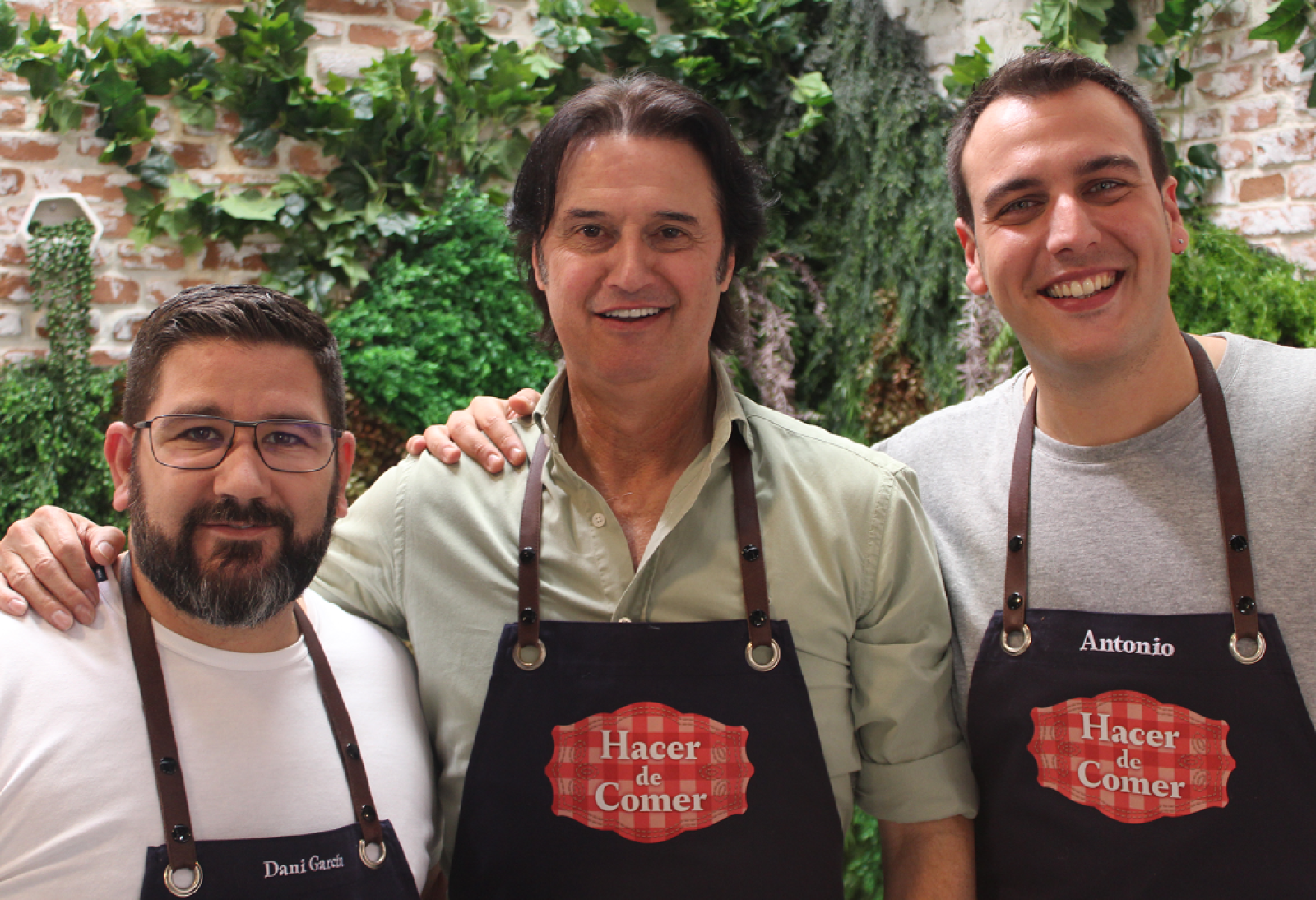 El bailarín y corégrafo "Poty"  visita "Hacer de comer" | Ver