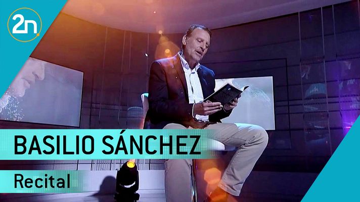 La 2 Noticias - Basilio Sánchez presenta 'He heredado un nogal sobre la tumba de los reyes'