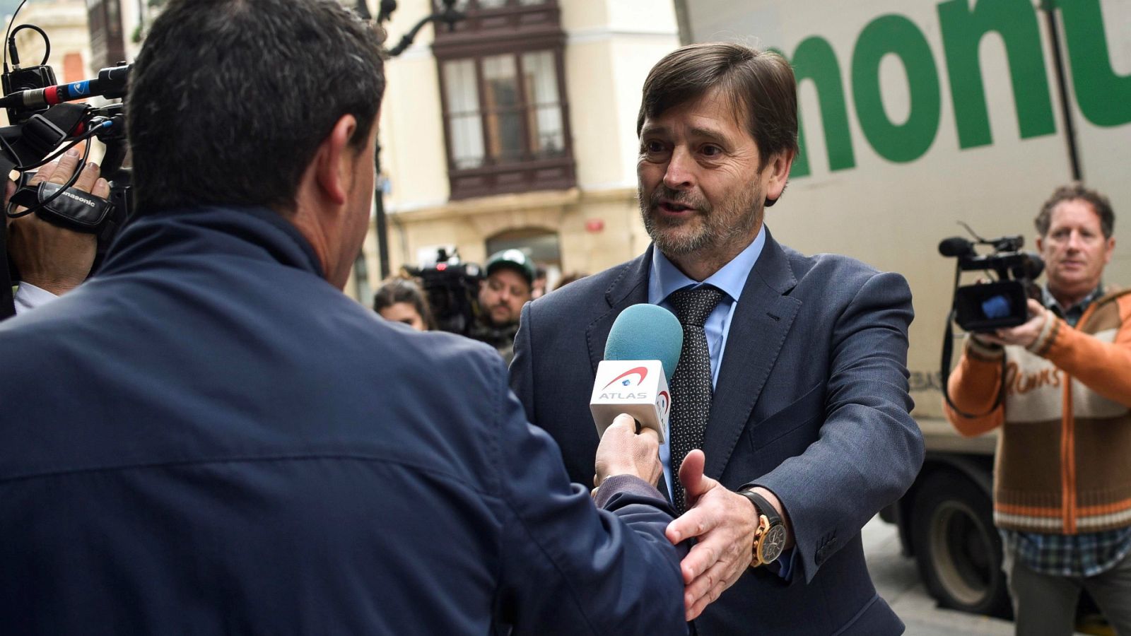 Comienza el juicio a tres hombres por abusar sexualmente de una joven en Bilbao en 2017