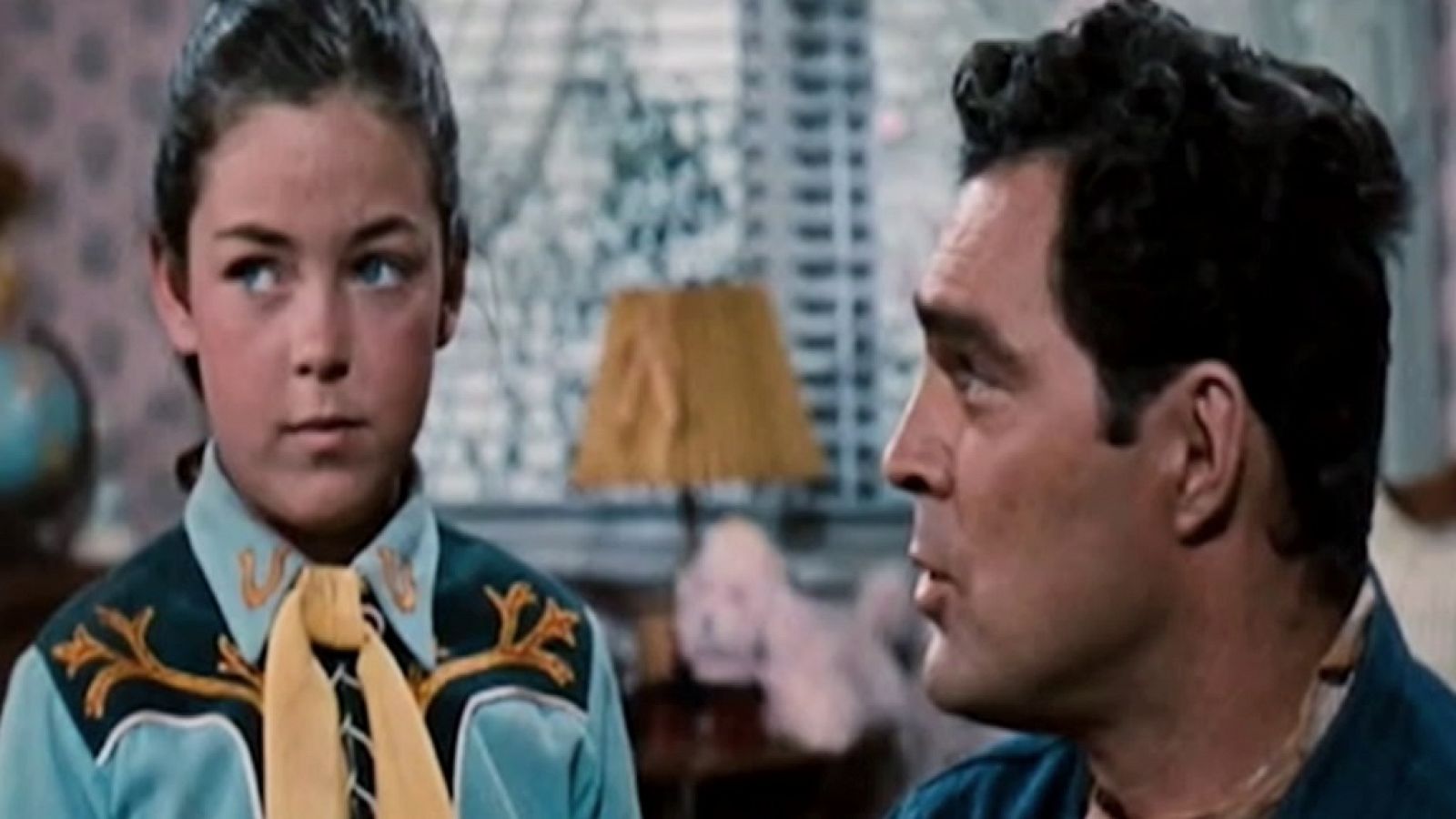 Mañanas de cine - Alerta en la pradera - ver ahora