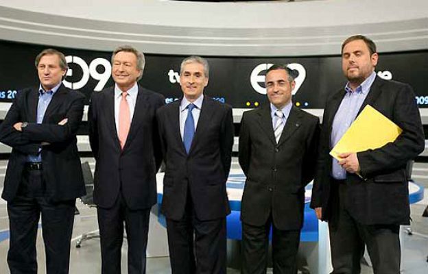  - Los candidatos hablan de economía