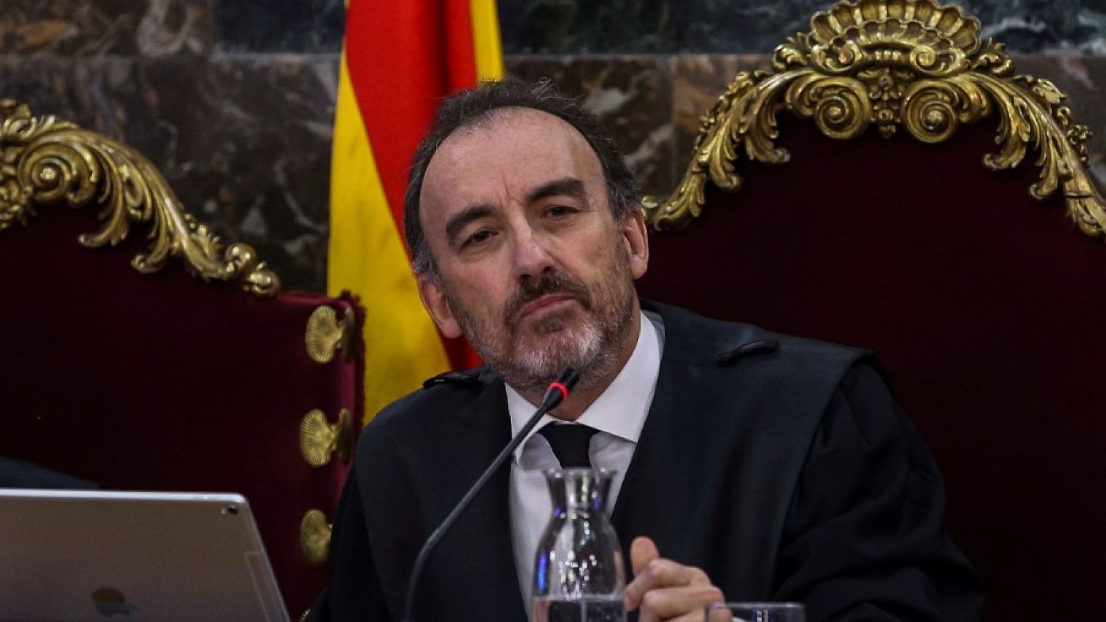 Marchena recuerda a los testigos que todo lo que ocurre en el juicio es por "imperativo legal" no solo tener que contestar a Vox