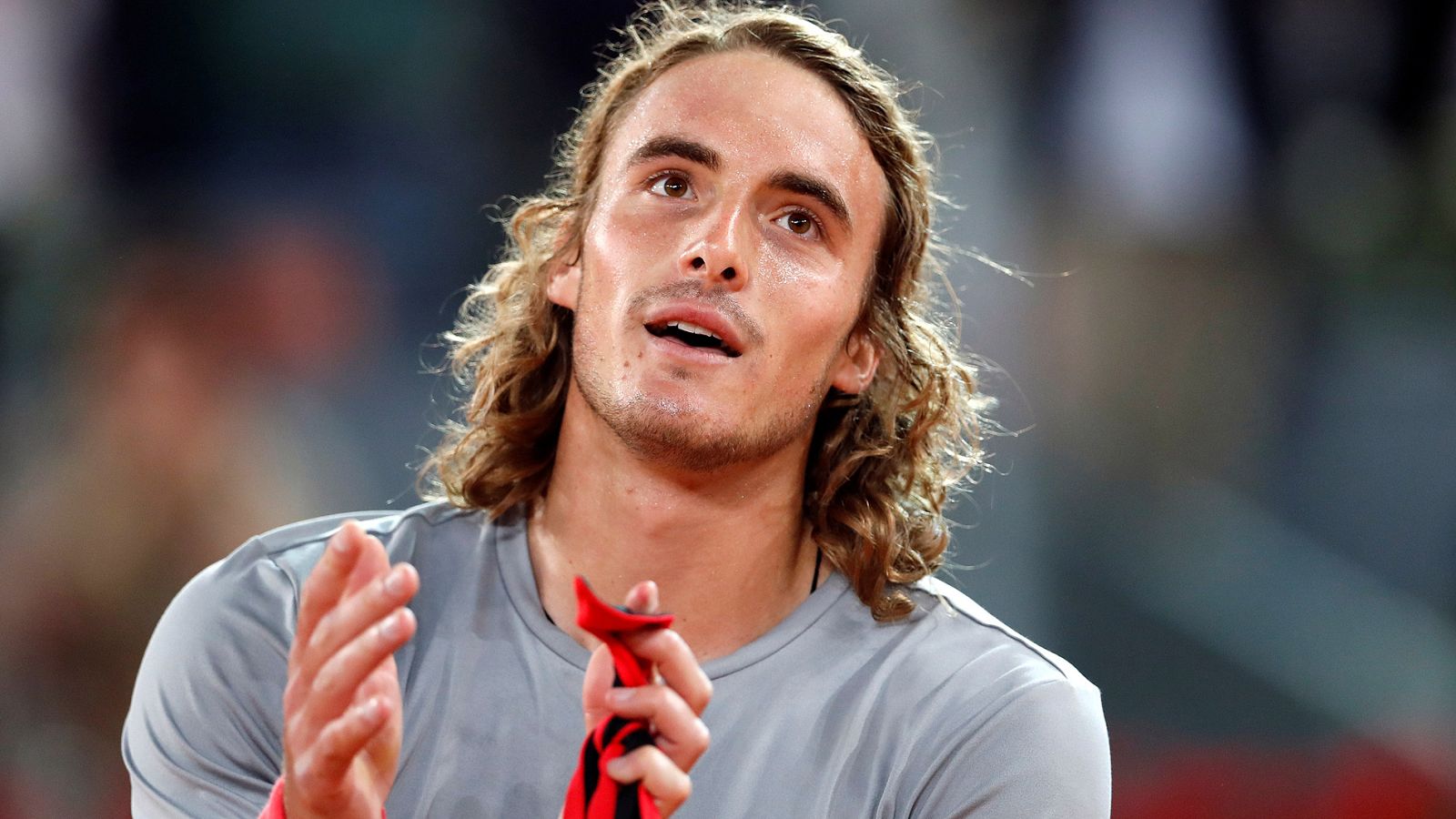 El griego Stefanos Tsitsipas ha asegurado que su victoria sobre Nadal en Madrid ha sido "una de las más difíciles" de su carrera. Tsitsipas se deshizo del español por 6-4 y 6-3.