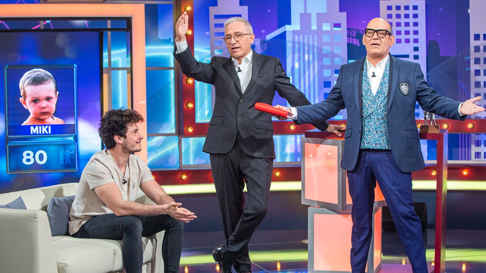 Juego de niños - Llum Barrera y Miki - ver ahora