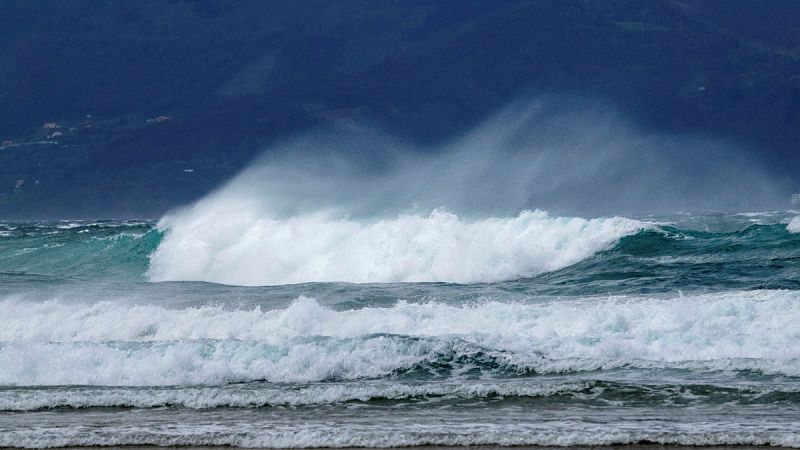 Fuerte viento y oleaje en el noreste y sur peninsular