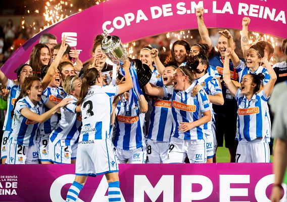 Telediario 1 - Alegría en San Sebastián tras la victoria de la Real Sociedad en la Copa de la Reina