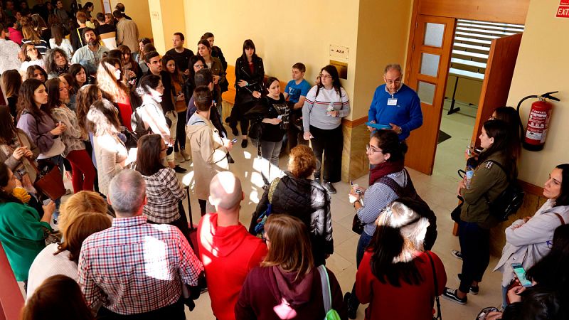 Más de 140.000 personas se presentan a las oposiciones de enfermería