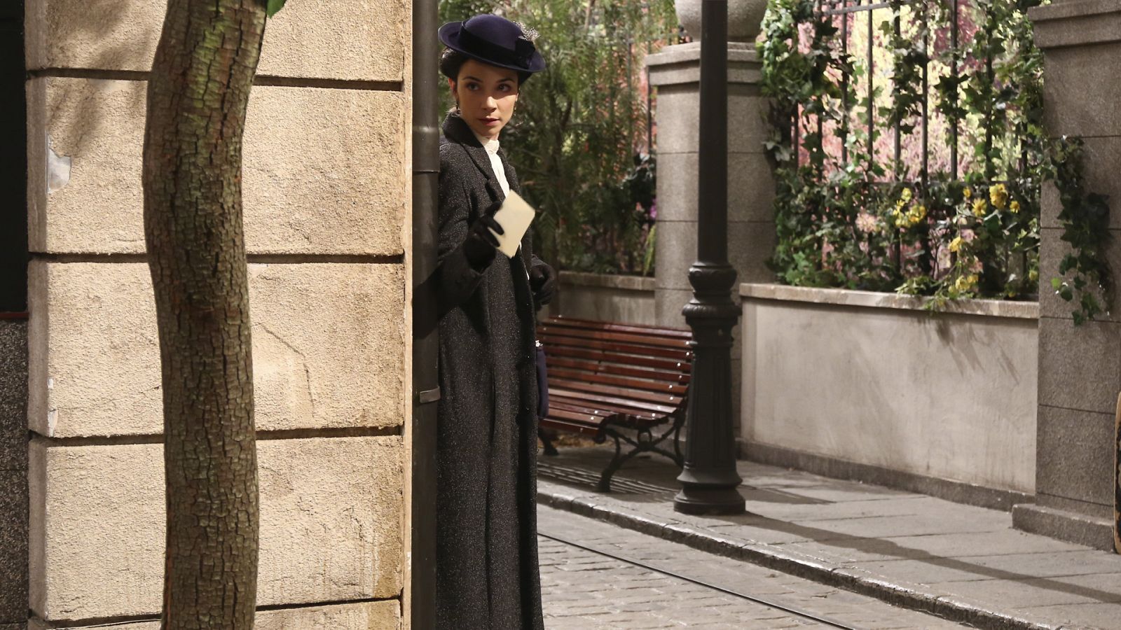 Marlene se cita con Genoveva | Ver