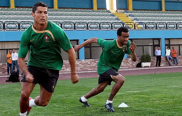  - Fin de semana fútbol internacional