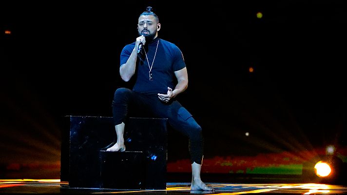 Eurovisión - Hungría: Joci Pápai canta "Az én apám"