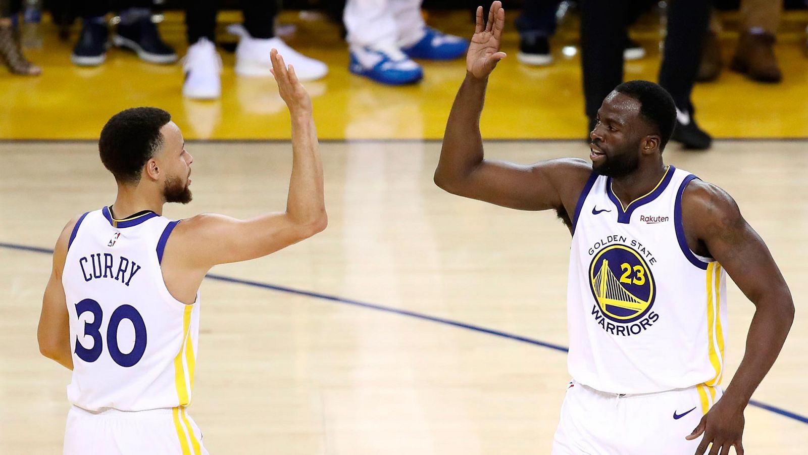 Los Warriors comienzan arrollando a Portland con una exhibición de Curry - Informativo 24h | Ver