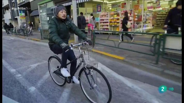 La 2 Noticias - Ser transexual en Japón