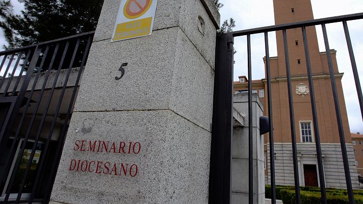 Telediario 1 - El papa decreta el cese del sacerdote de Ciudad Real acusado de abusos