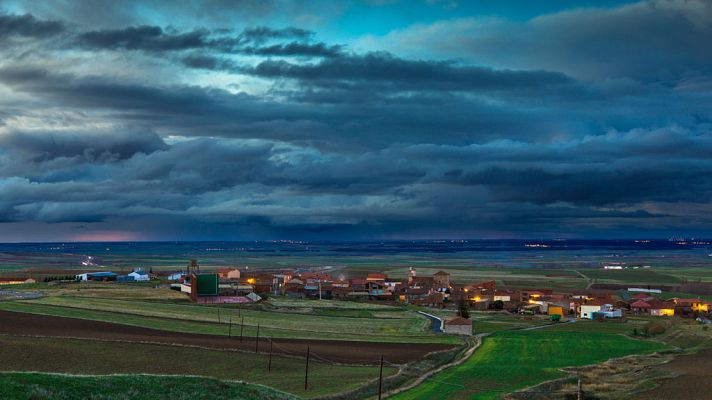 El tiempo - Descenso de las temperaturas en el oeste peninsular y precipitaciones fuertes en Castilla y León
