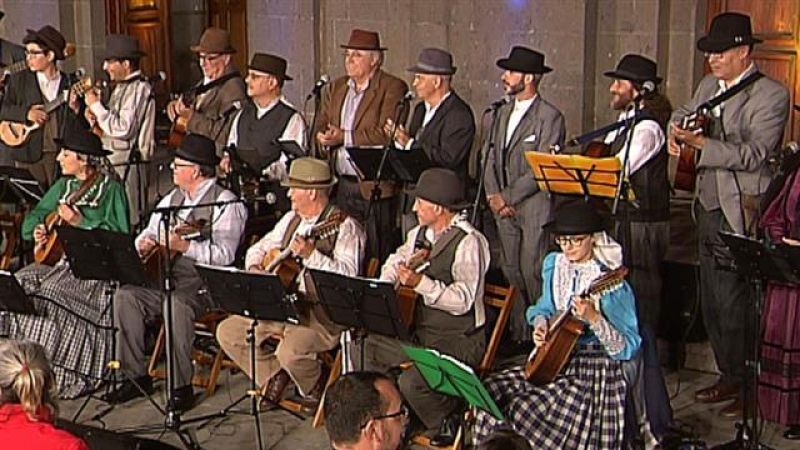 Tenderete - 19/05/2019 desde Santa Lucía de Tirajana, en el Memorial Nanino Díaz Cutillas, con la A.F. Noroeste Guiense y La parranda con varios solistas.