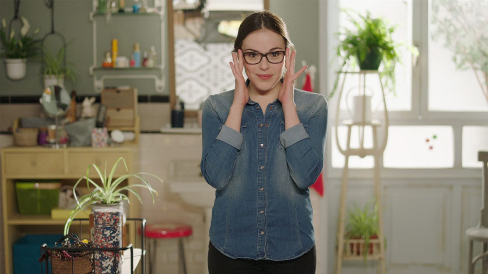 Bany compartit - Rosa, protagonitzada per Núria Montes