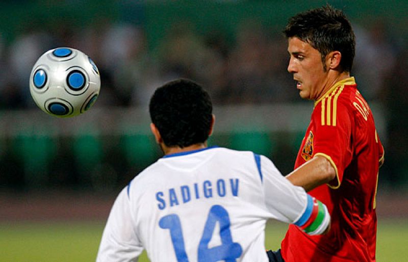 España golea a Azerbaiyán 0-6