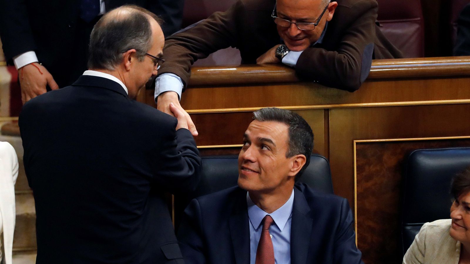 Sánchez vota a Batet