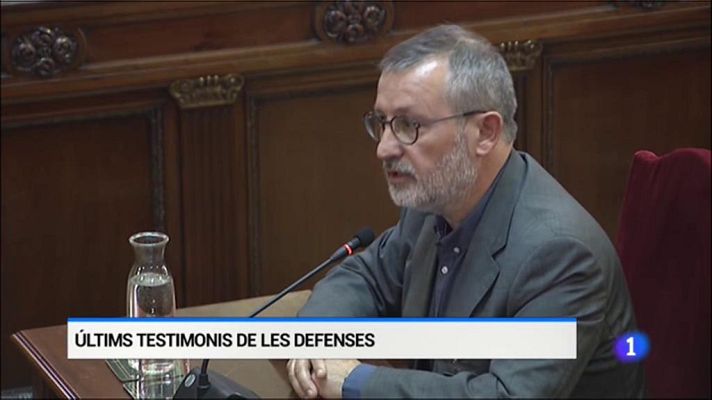 L'Informatiu - Declaren els darrers testimonis al judici del procés