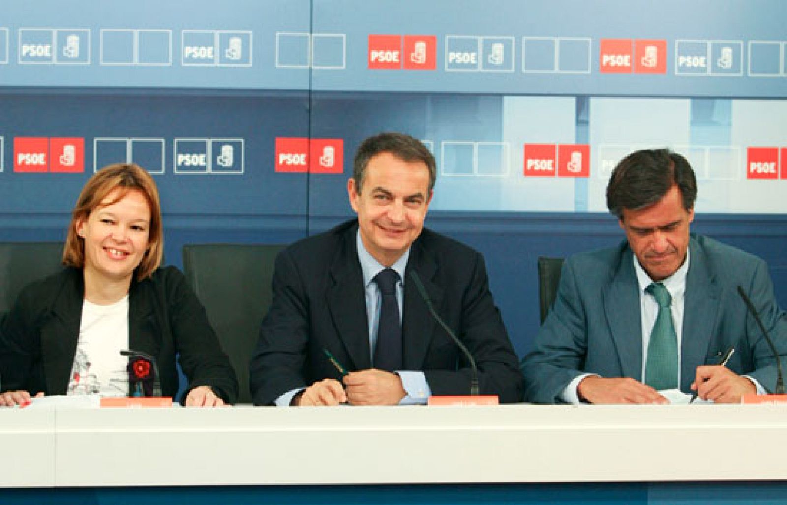 Telediario 2 en cuatro minutos - 10/06/09 | Ver