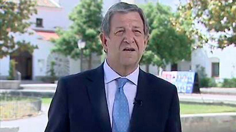 Los alcaldes incombustibles que compiten por conseguir su undécima legislatura consecutiva