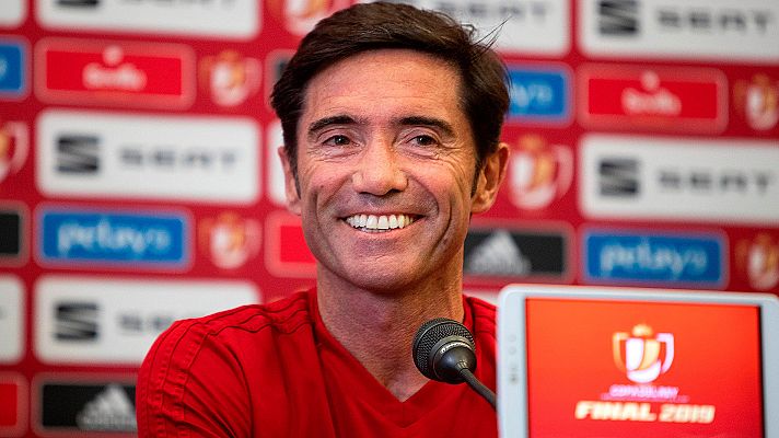 Fútbol - Marcelino: "La mayoría de los entrenadores no sabemos cómo parar a Messi"