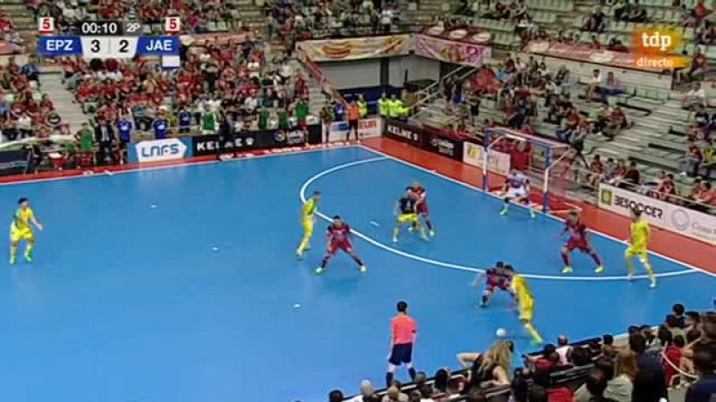 Entre Miguelín y Pito finiquitan el partido (4-2)