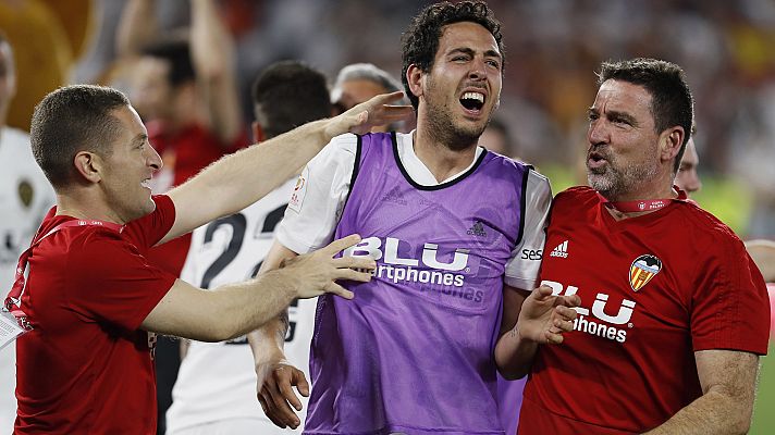 Telediario 1 - ...A las lágrimas de felicidad de Parejo