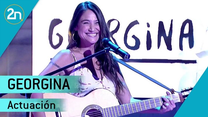 La 2 Noticias - Georgina canta "Después de tu adiós"