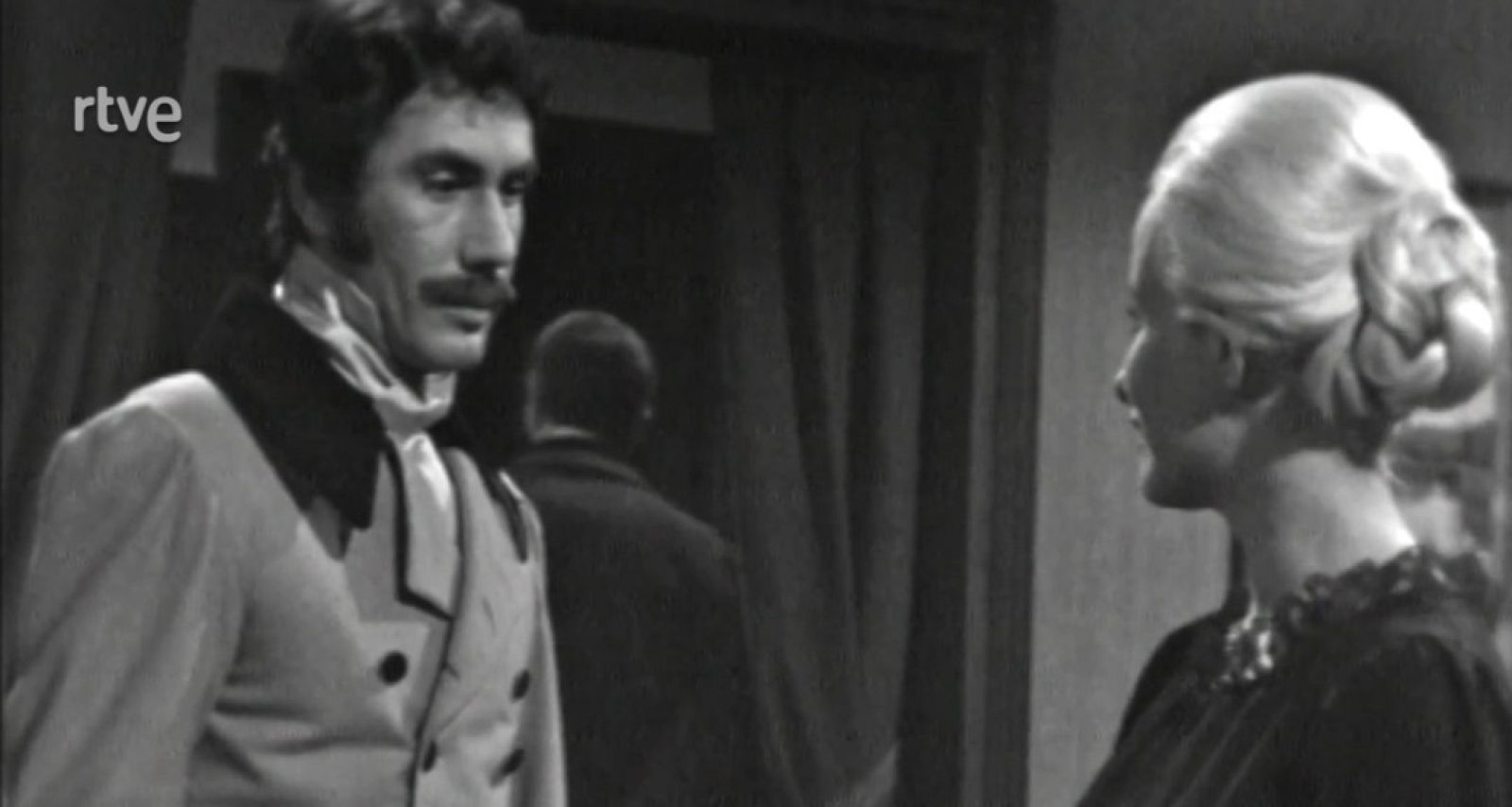 La feria de las vanidades - Episodio 16 - Ver ahora