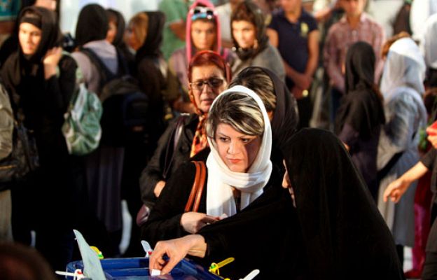 Telediario 1 - Telediario en 4' - 12/06/09