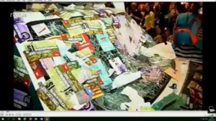 Informativo 24h - Destrozo de los coches de la Guardia Civil y cargas de los Mossos el 20S